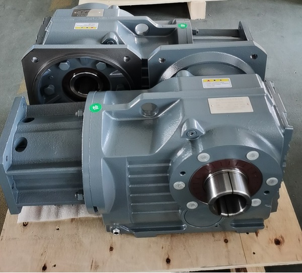 KAF157減速電機(jī) KAF157減速電機(jī)