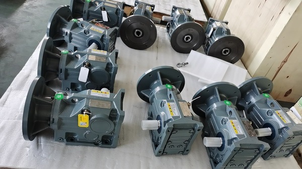 KA47減速機 KA47減速機