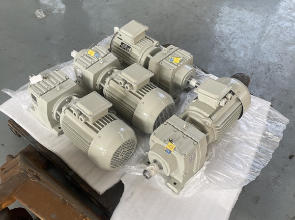 RX67減速電機 RX67減速電機