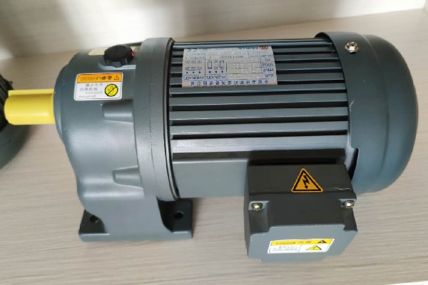 外圓磨床減速機(jī),CH50臥式減速電機(jī),GH50-5500W-50S減速器 外圓磨床減速機(jī),CH50臥式減速電機(jī),GH50-5500W-50S減速器